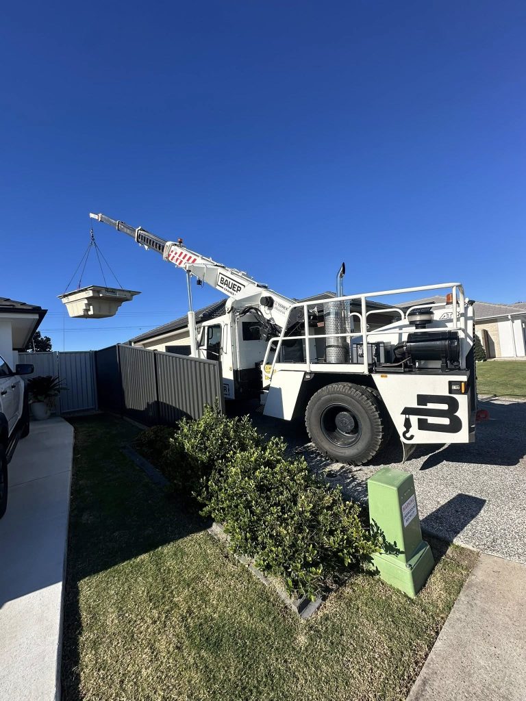 Bauer Cranes team in action in Lismore, NSW